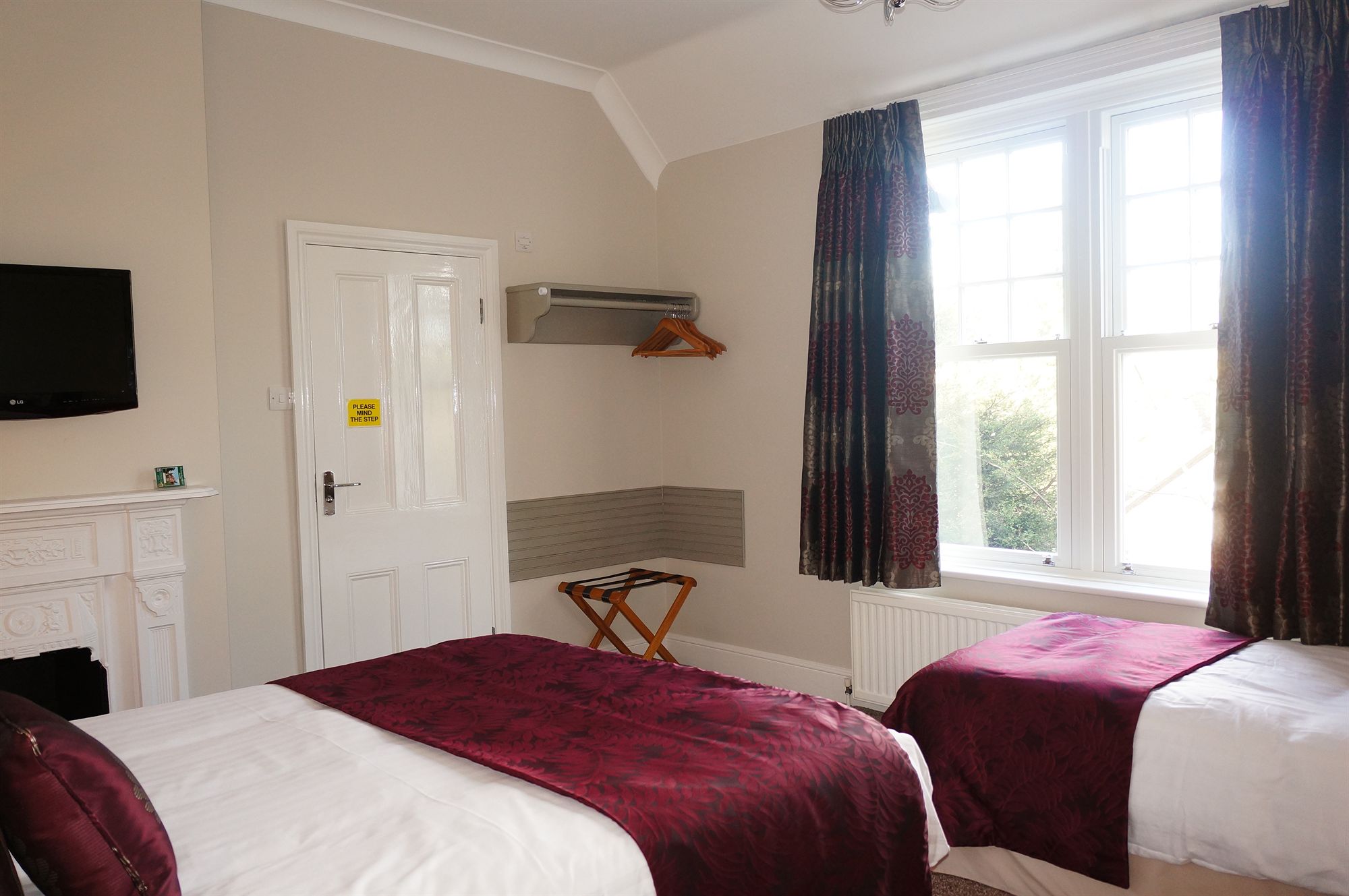 Фото The Lawn Guest House