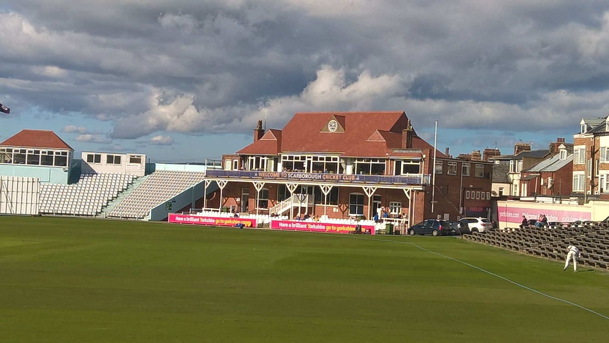 Фото Ainsley Court Guest House