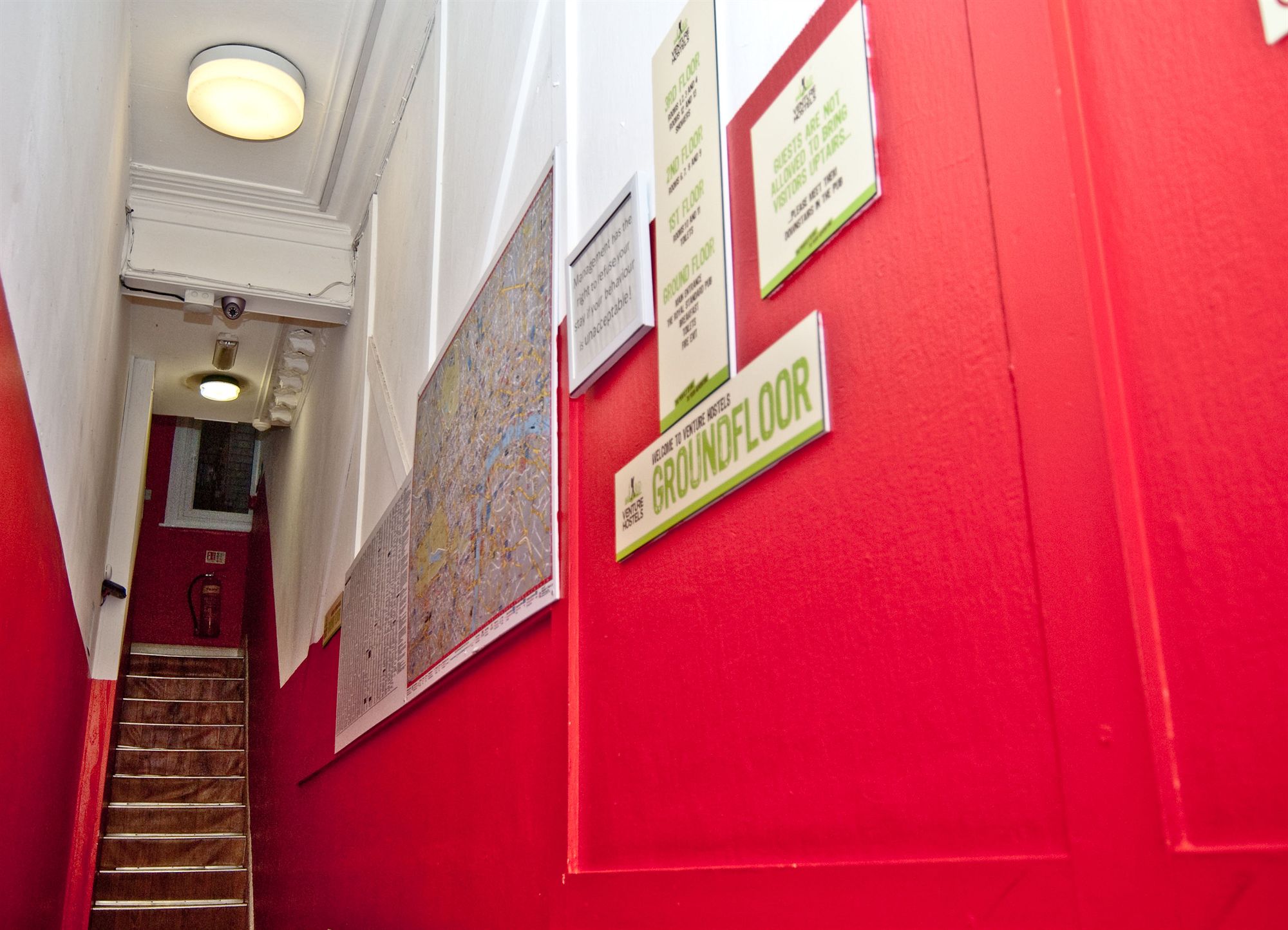 Фото Book a Bed Hostels