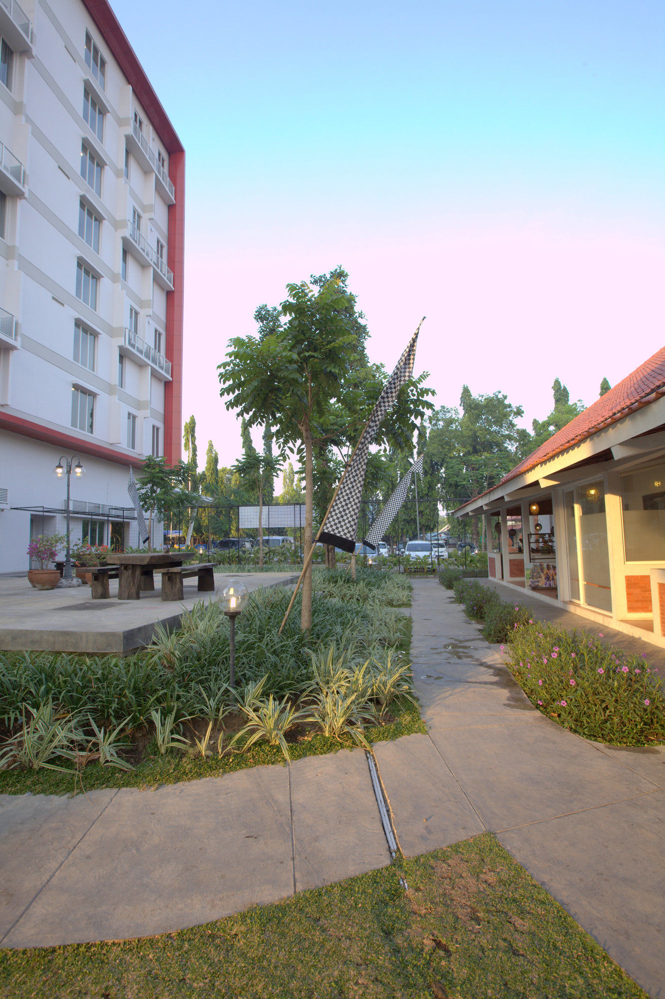 Фото Metland Hotel Cirebon