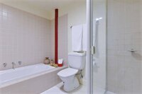 Фото Anchor on Little Collins