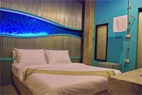 Фото Seabox Khaolak Hostel