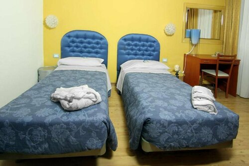 Гостиница Albergo Al Viale в Триесте