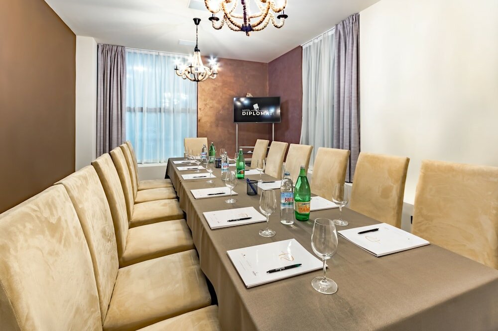 Фото Hotel Diplomat