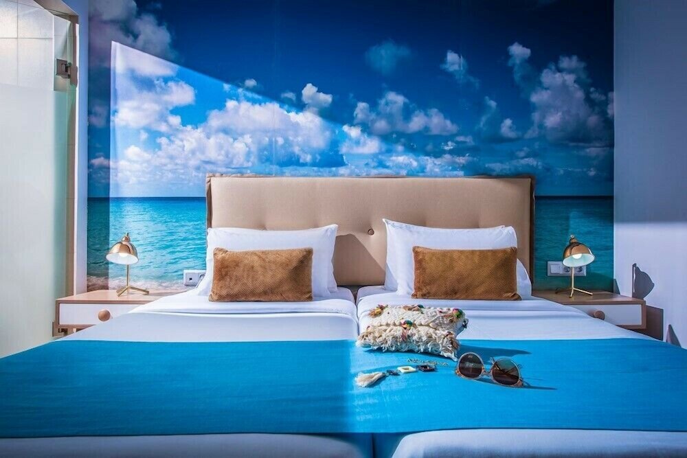 Фото Troulis Aparthotel