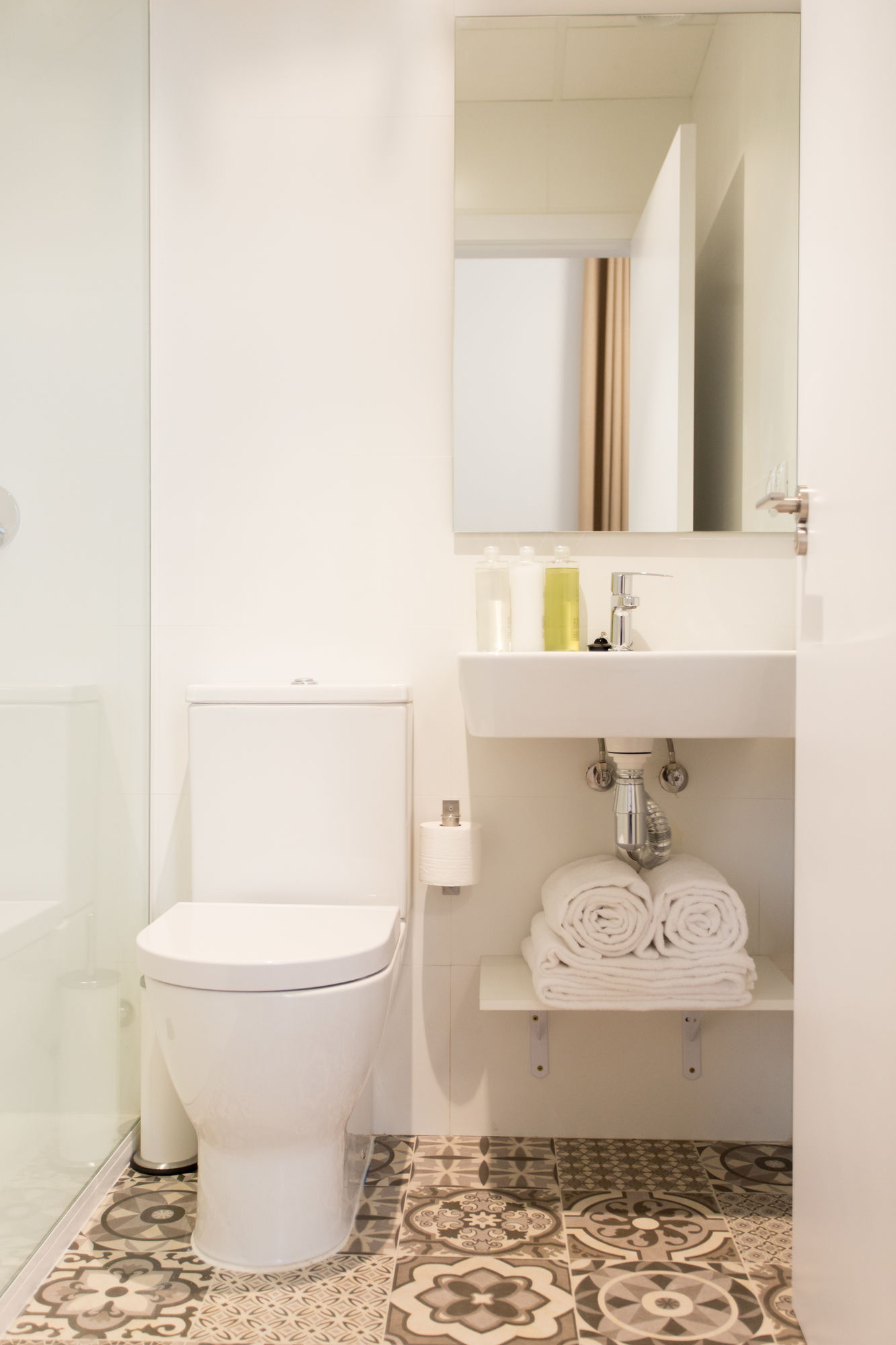 Фото Apartamentos Wallace Valencia