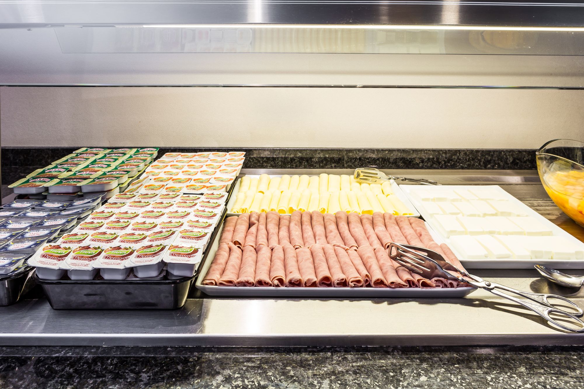 Фото Empire Lisbon Hotel