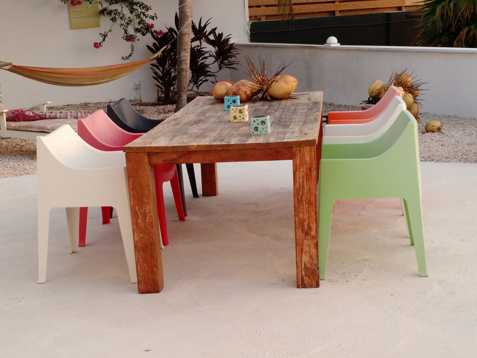 Фото Karibu Aruba Boutique Hotel