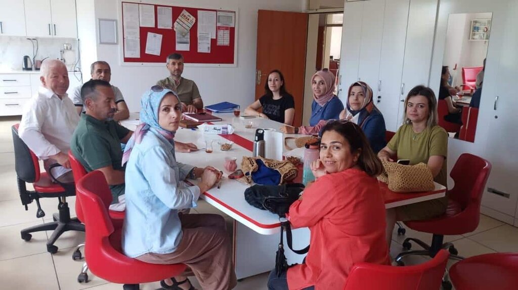 Primary school Asagi Kirazca Primary School, Arifiye, photo