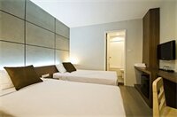 Фото Di Place Hotel