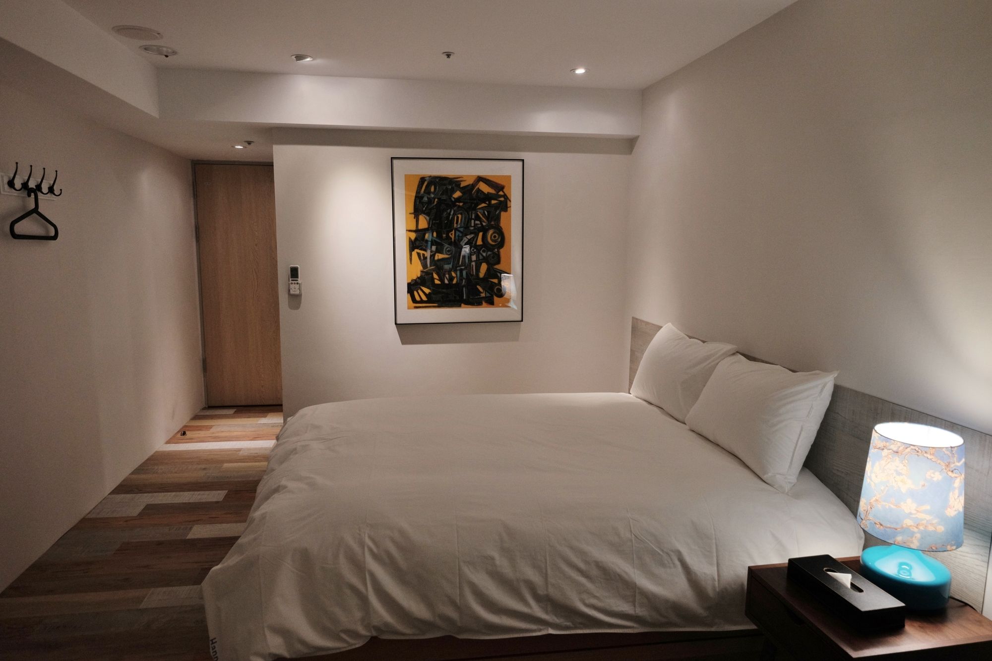 Фото Happy Inn & Hostel