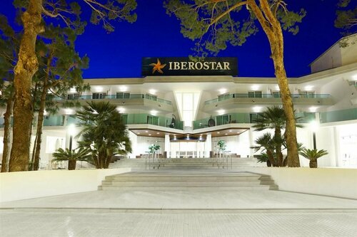 Гостиница Iberostar Waves Playa De Muro в Пладжа-де-Муро