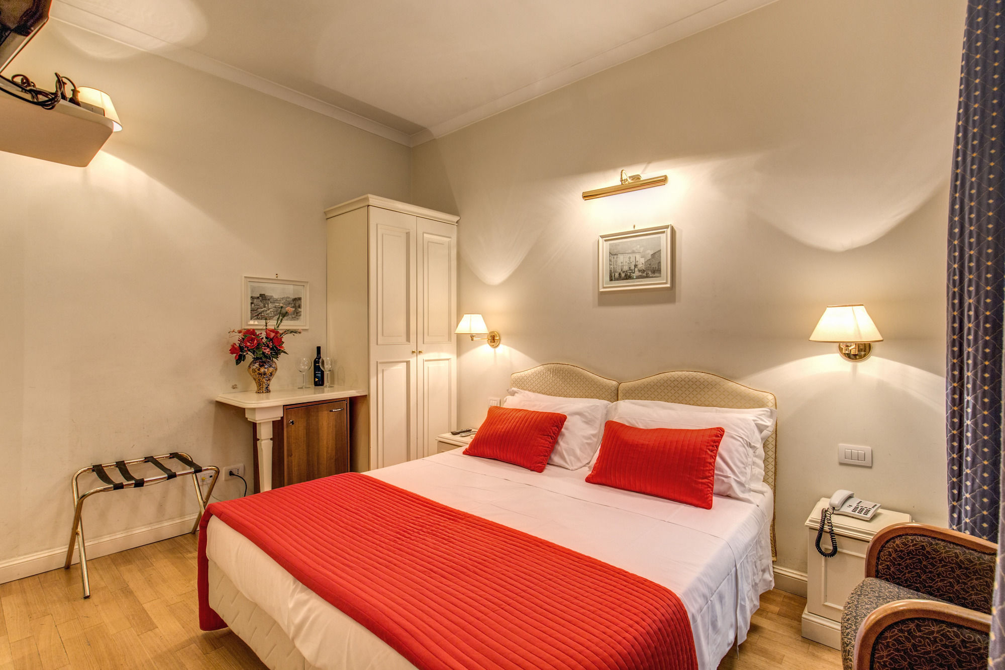Фото Sacconi Palace Suite Roma