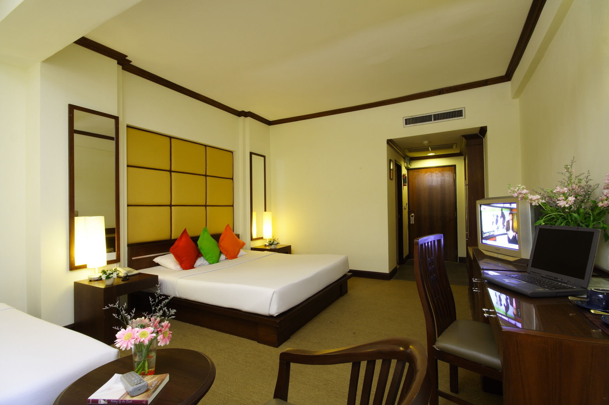 Фото Grand Business Inn