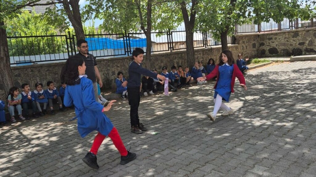 Primary school 13 March Primary School, Pasinler, photo