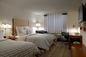 Гостиница Four Points by Sheraton Prince George