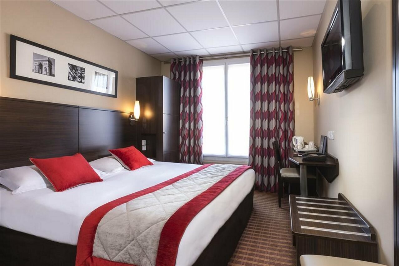 Фото отеля 2