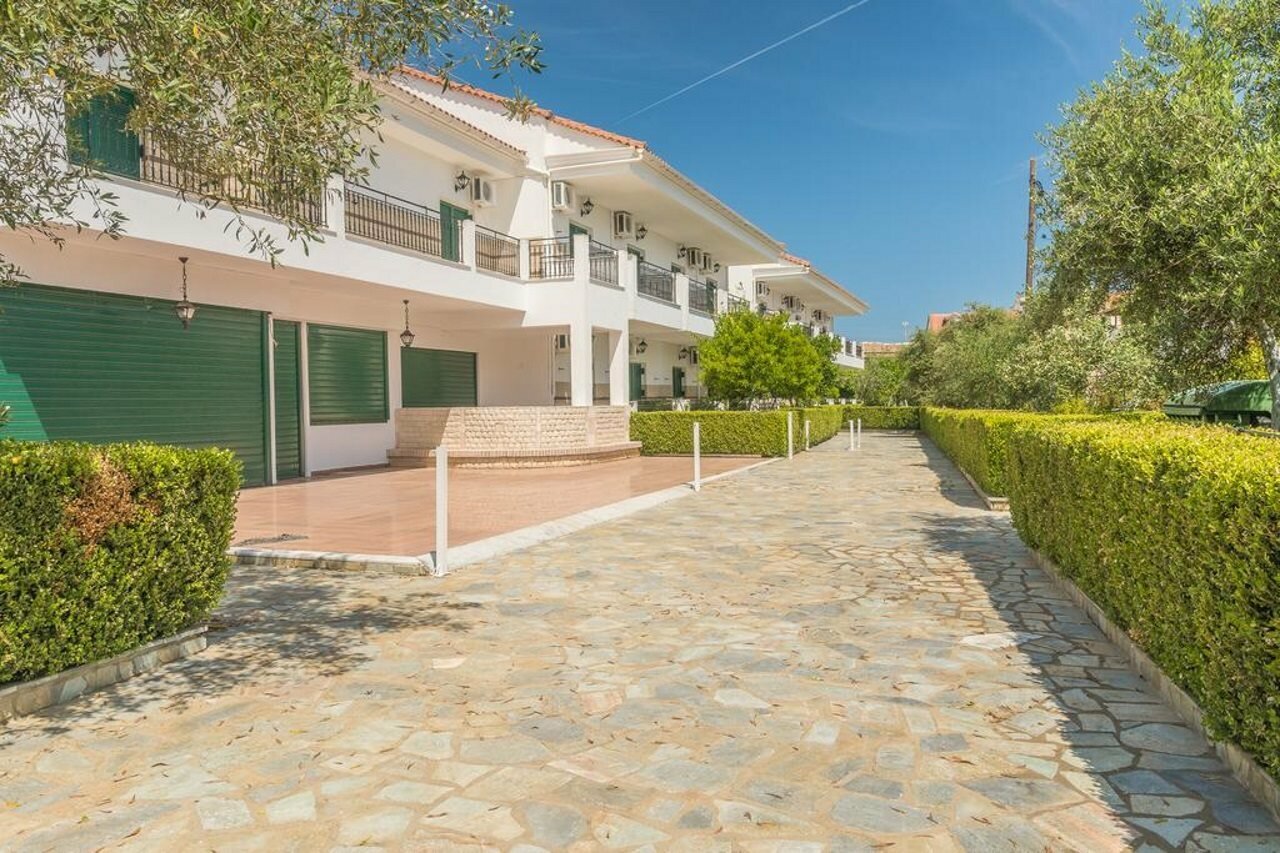 Фото Chandris Apartments