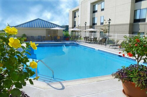 Внешний вид отеля Hampton Inn Princeton в Принстоне, фото 3