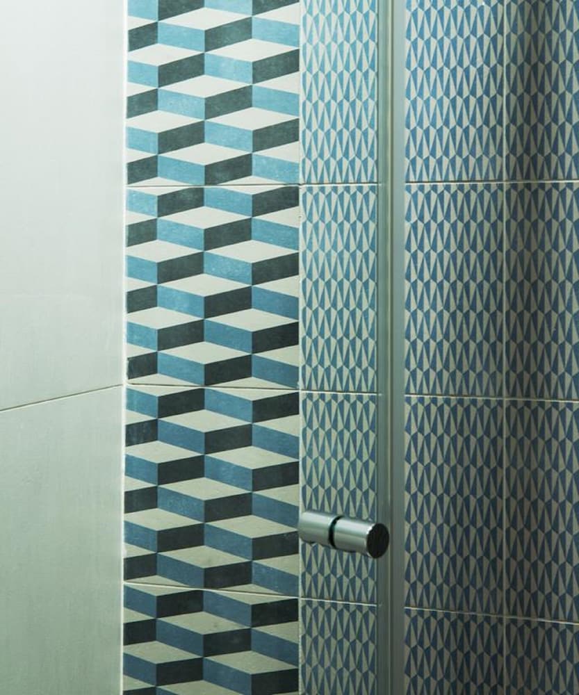 Фото Hotel Atrium by HappyCulture