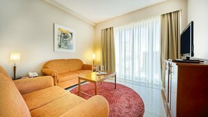 Bull Reina Isabel & SPA (Las Palmas de Gran Canaria, Calle Alfredo L Jones, 40), hotel