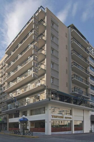 Гостиница Hotel Triton в Пирее