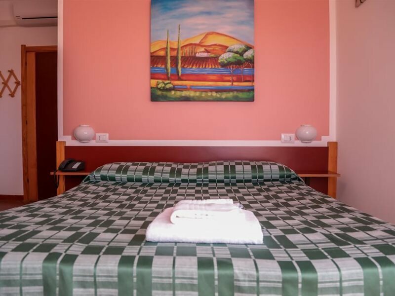 Фото Hotel Mistral