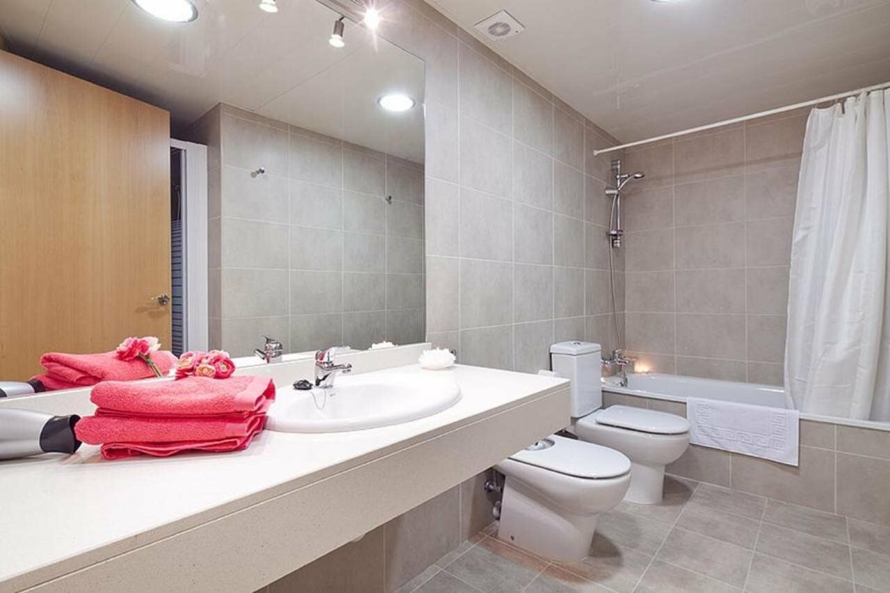 Фото Charmsuites Nou Rambla