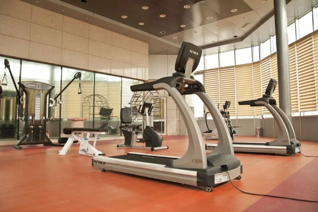 Фото Parsian Azadi Hotel