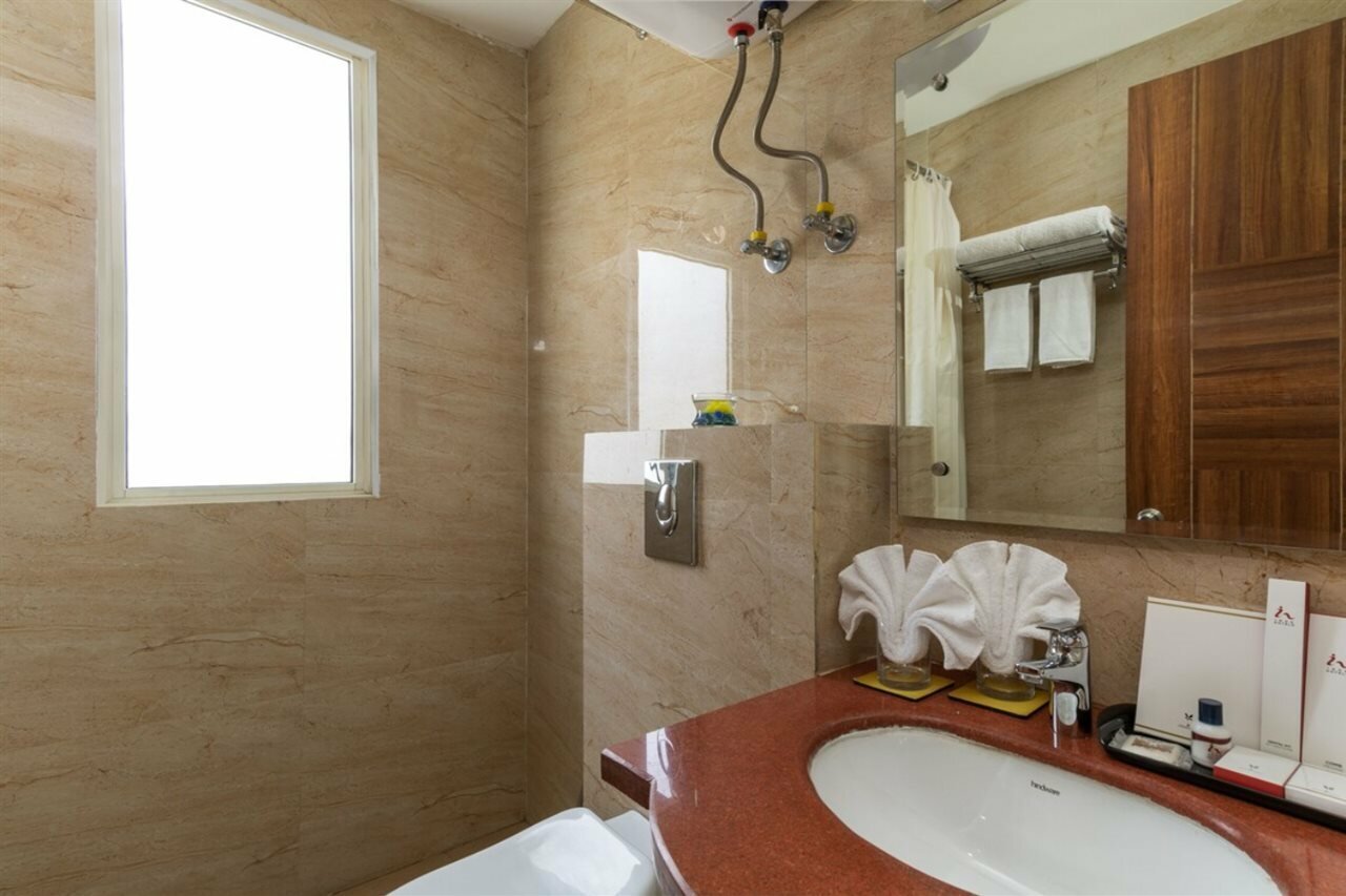 Фото Inde Hotel Cyber City