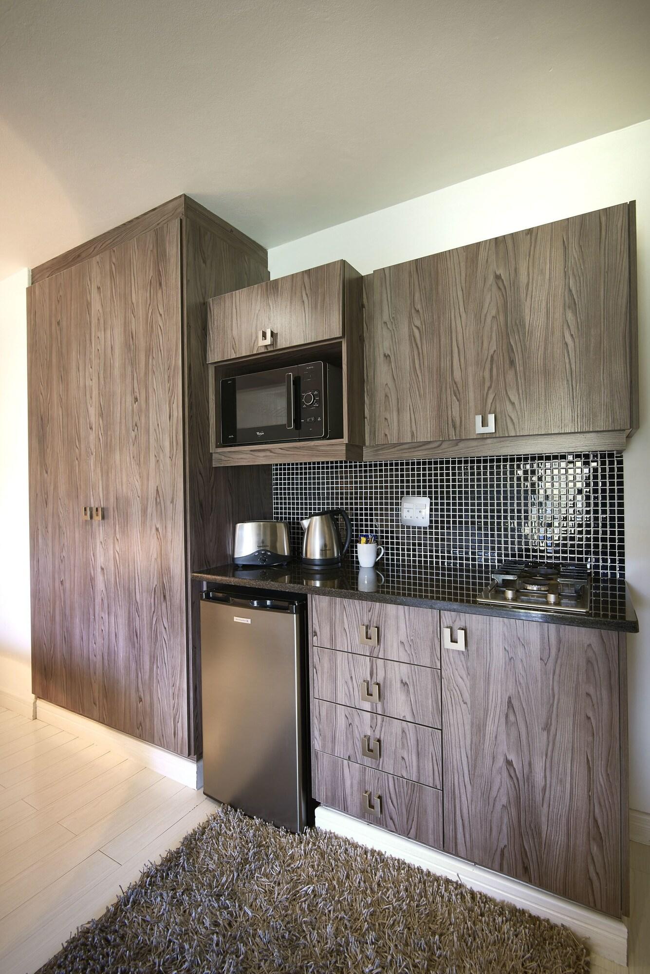 Фото Dynasty Forest Sandown Accommodation