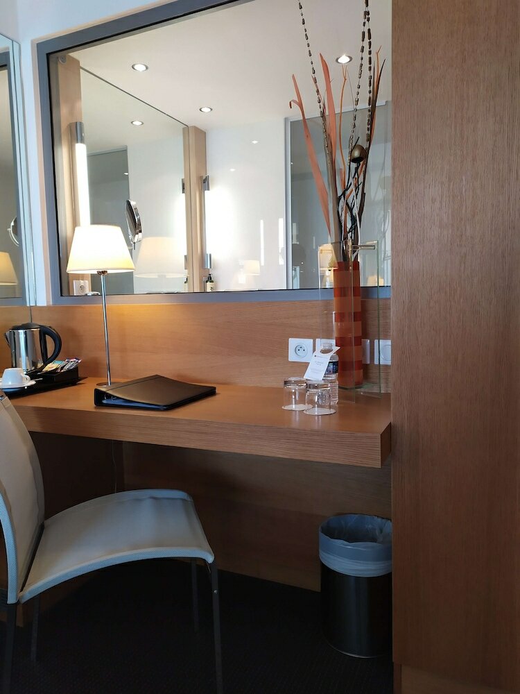 Фото Best Western Premier Vieux-Port Hotel