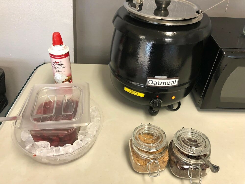 Фото Vagabond Motor Hotel