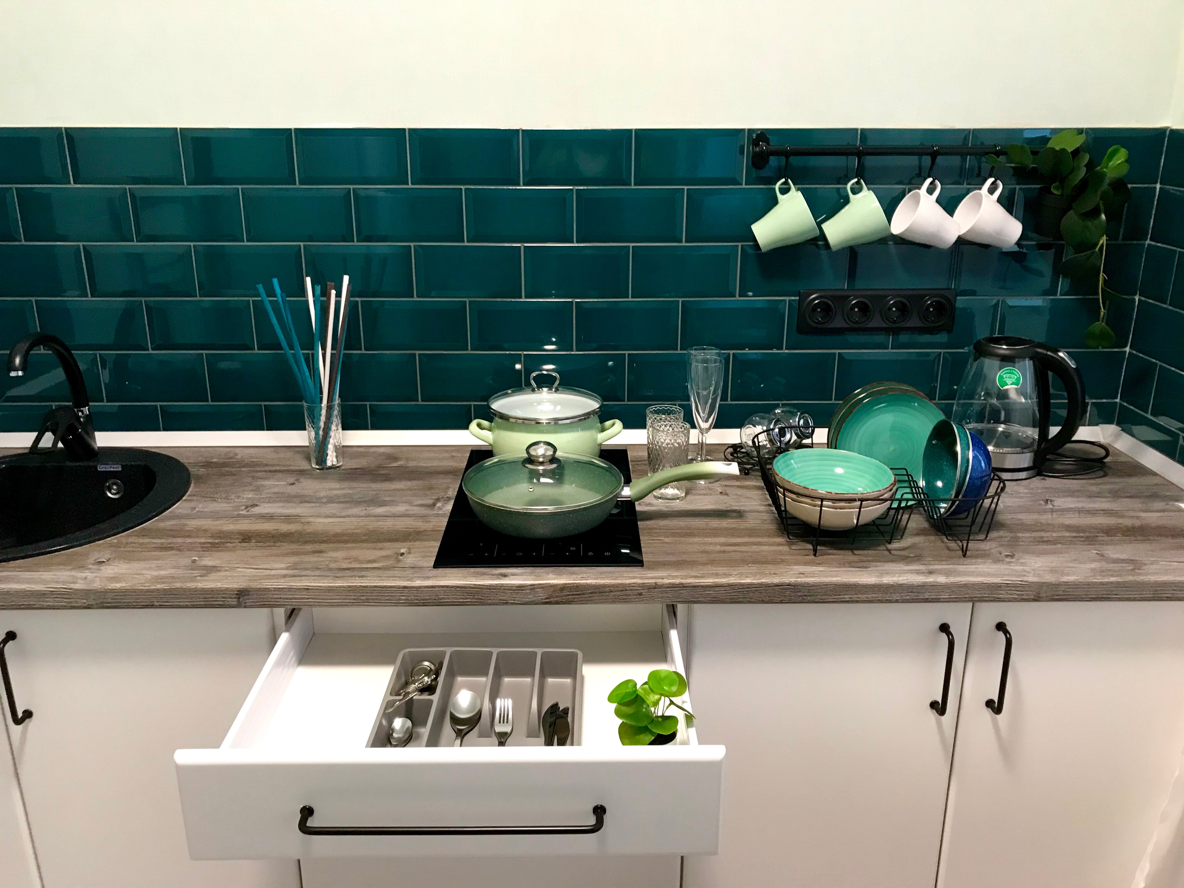 Фото Уютная студия с качелями в Приморском районе