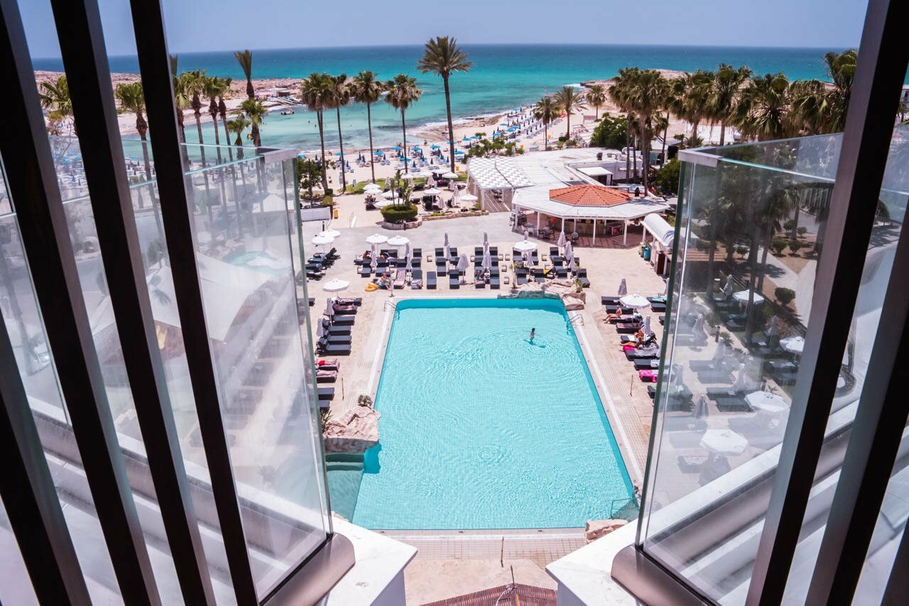 Фото Pavlo Napa Beach Hotel