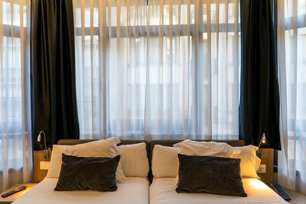 Фото Lux Santiago