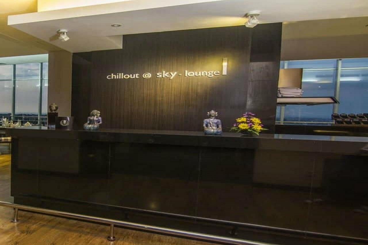 Фото Grand Candi Hotel