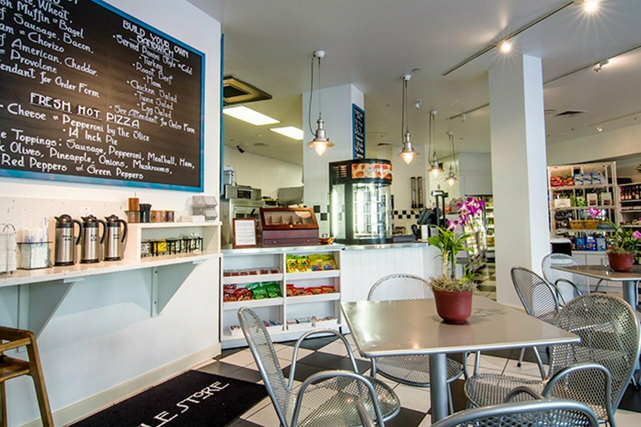 Фото Naples Beach Hotel and Golf Club