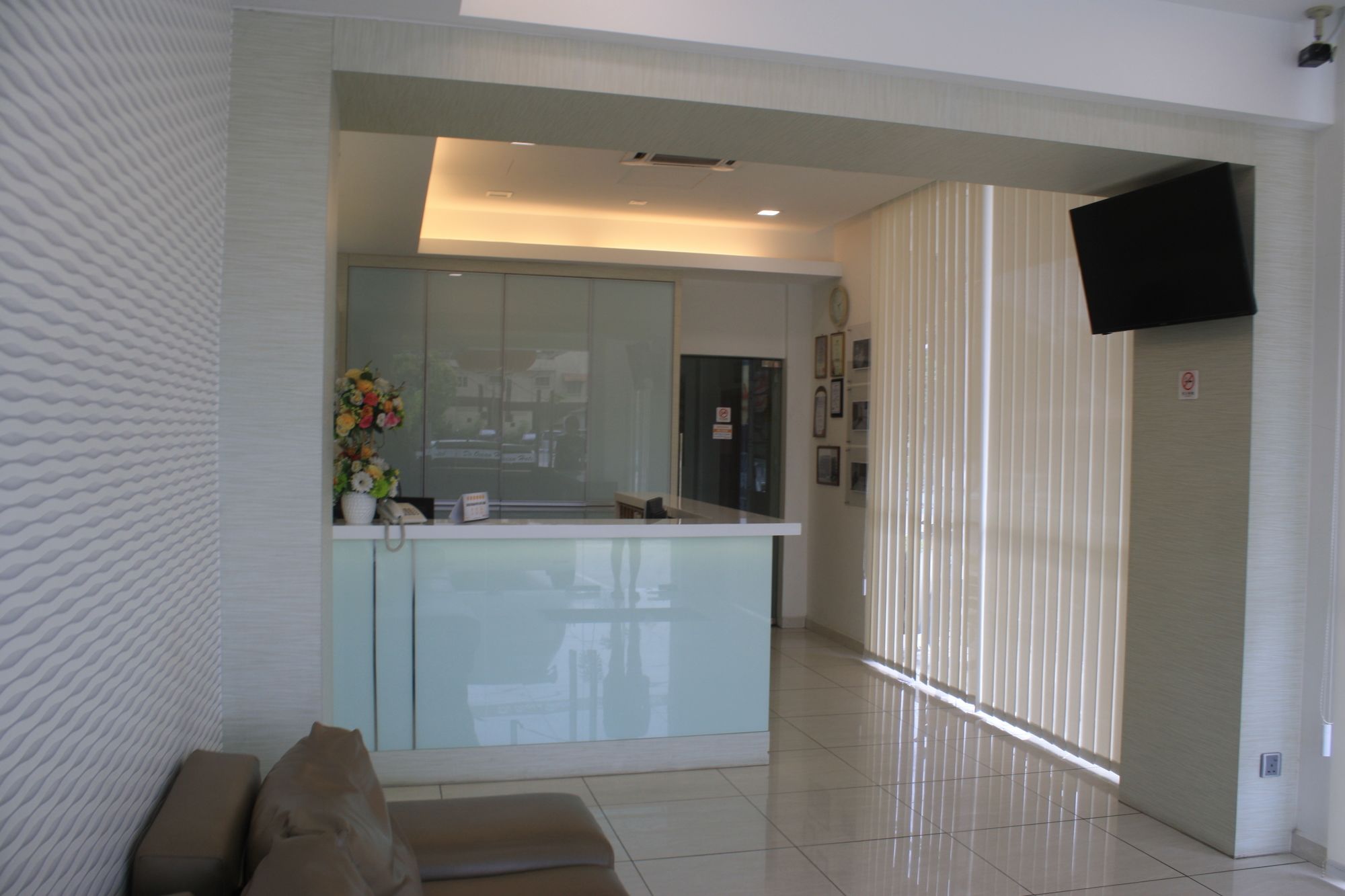 Фото De Ocean Hotel