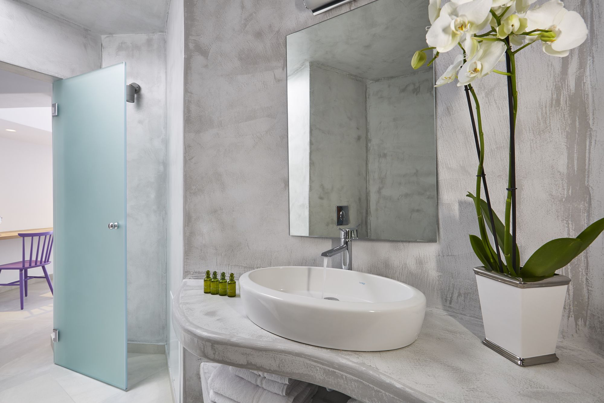 Фото Aperanto Suites