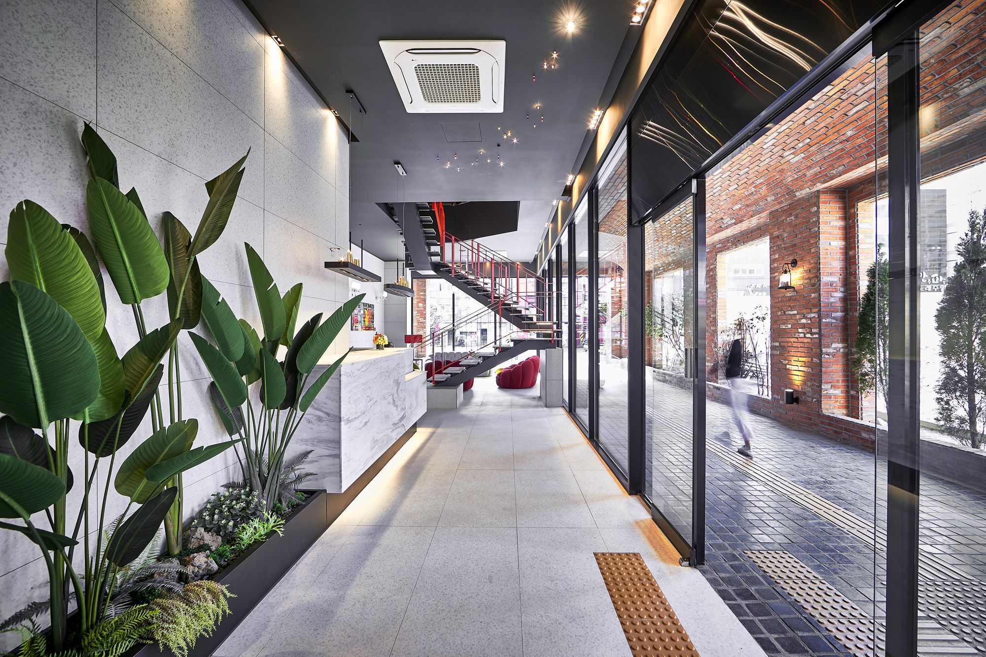 Фото South Vandeco Hotel