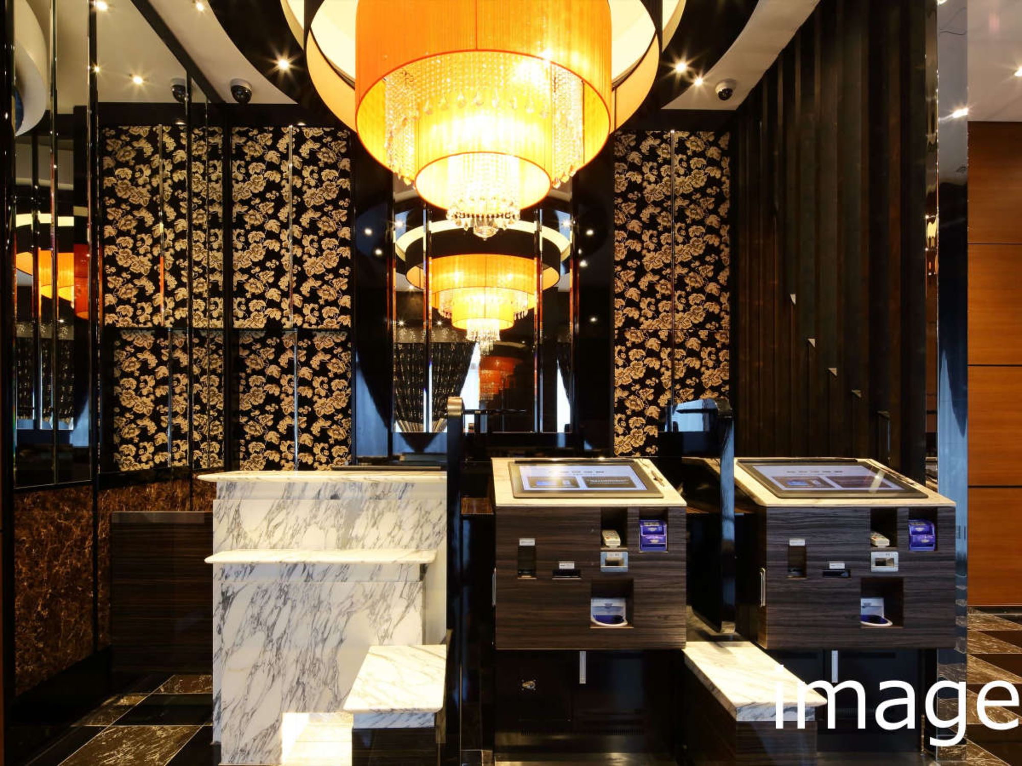 Фото Apa Hotel Higashi Umeda Minami Morimachi Ekimae