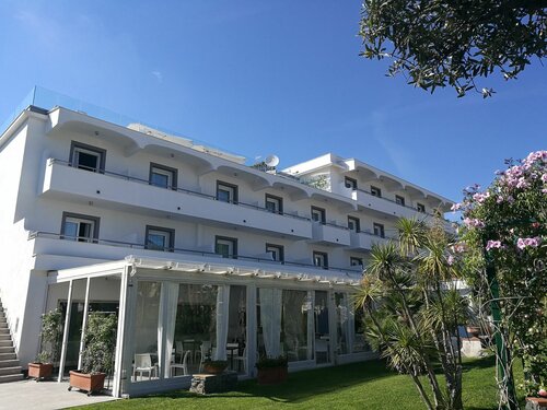 Гостиница Hotel Marad в Торре-дель-Греко