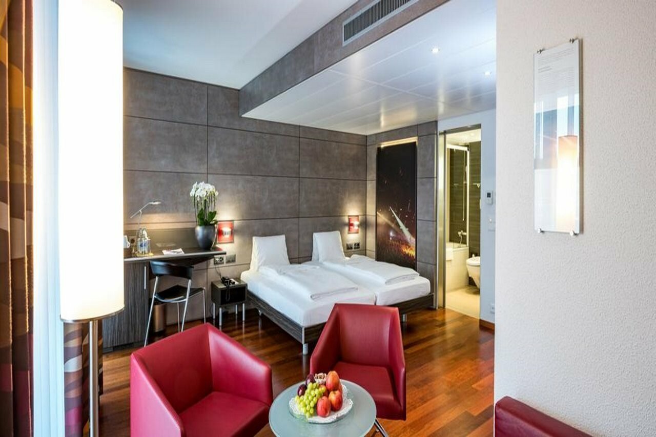 Фото Hotel Sternen Oerlikon