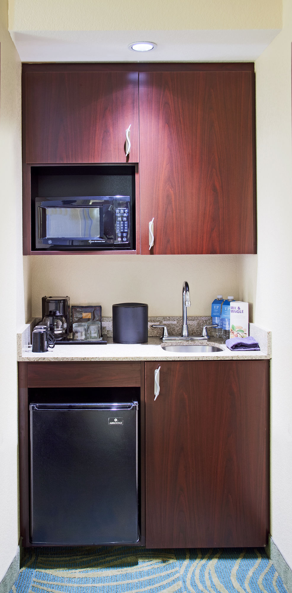 Фото SpringHill Suites by Marriott Medford