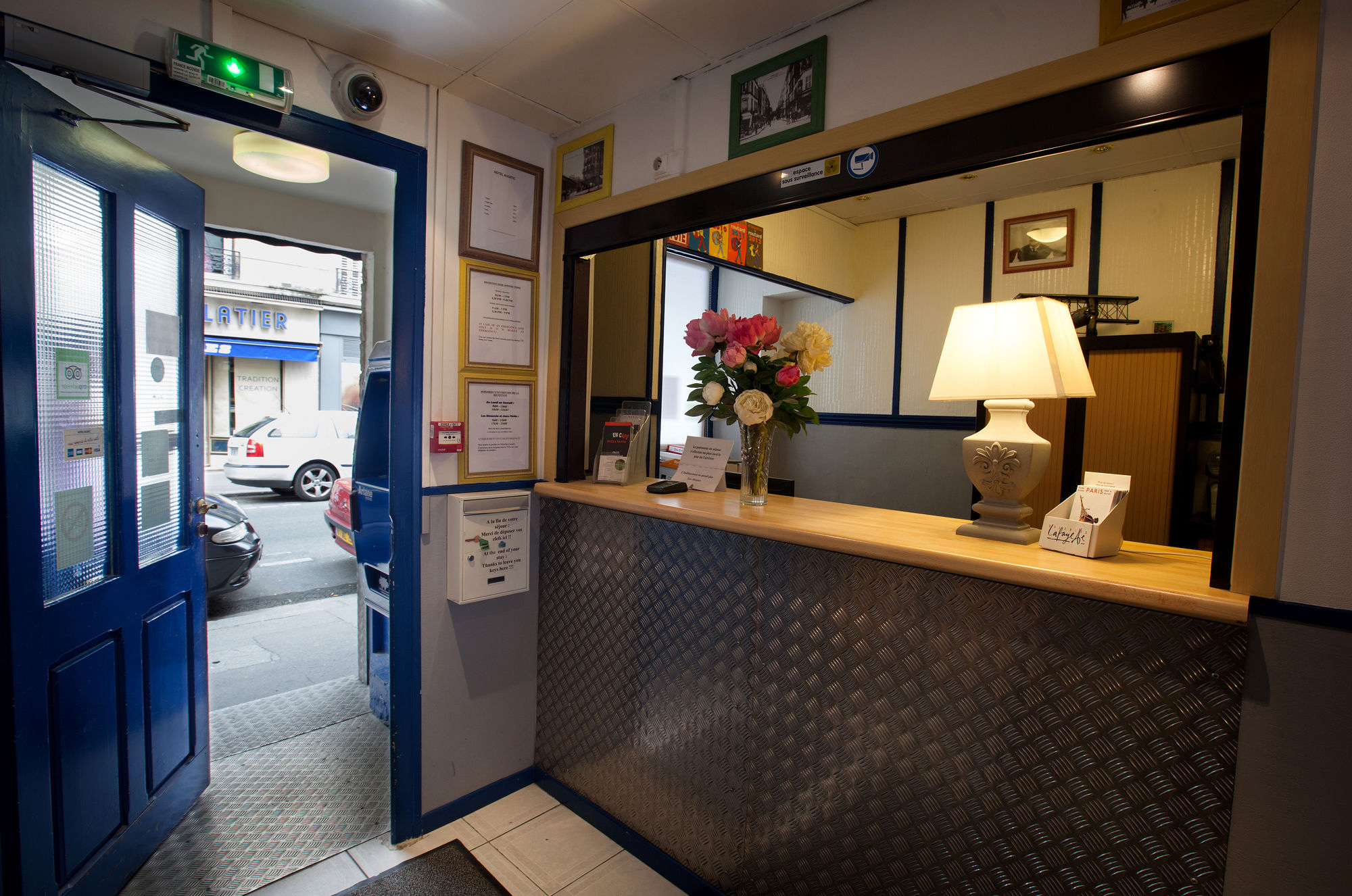 Фото Hotel Aviatic