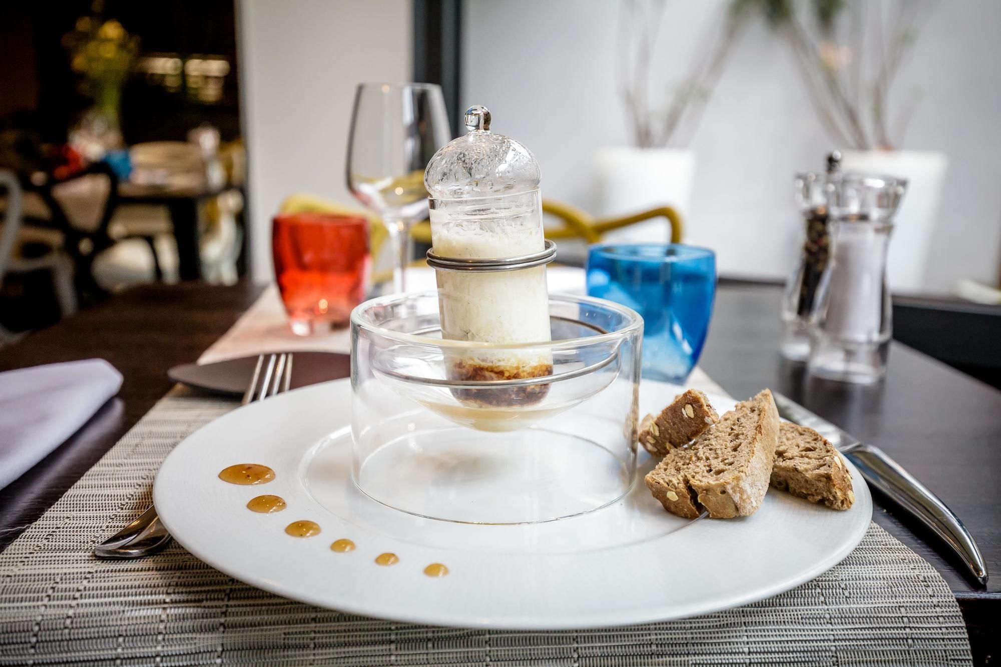 Фото Best Western Plus Vannes Centre-Ville