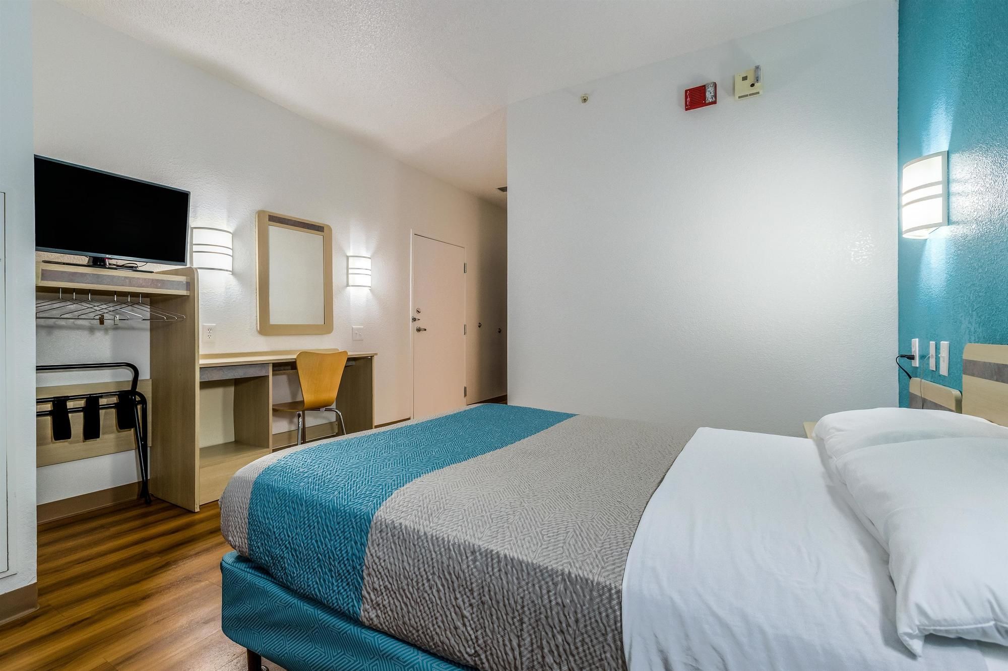 Фото Motel 6 West Des Moines, Ia