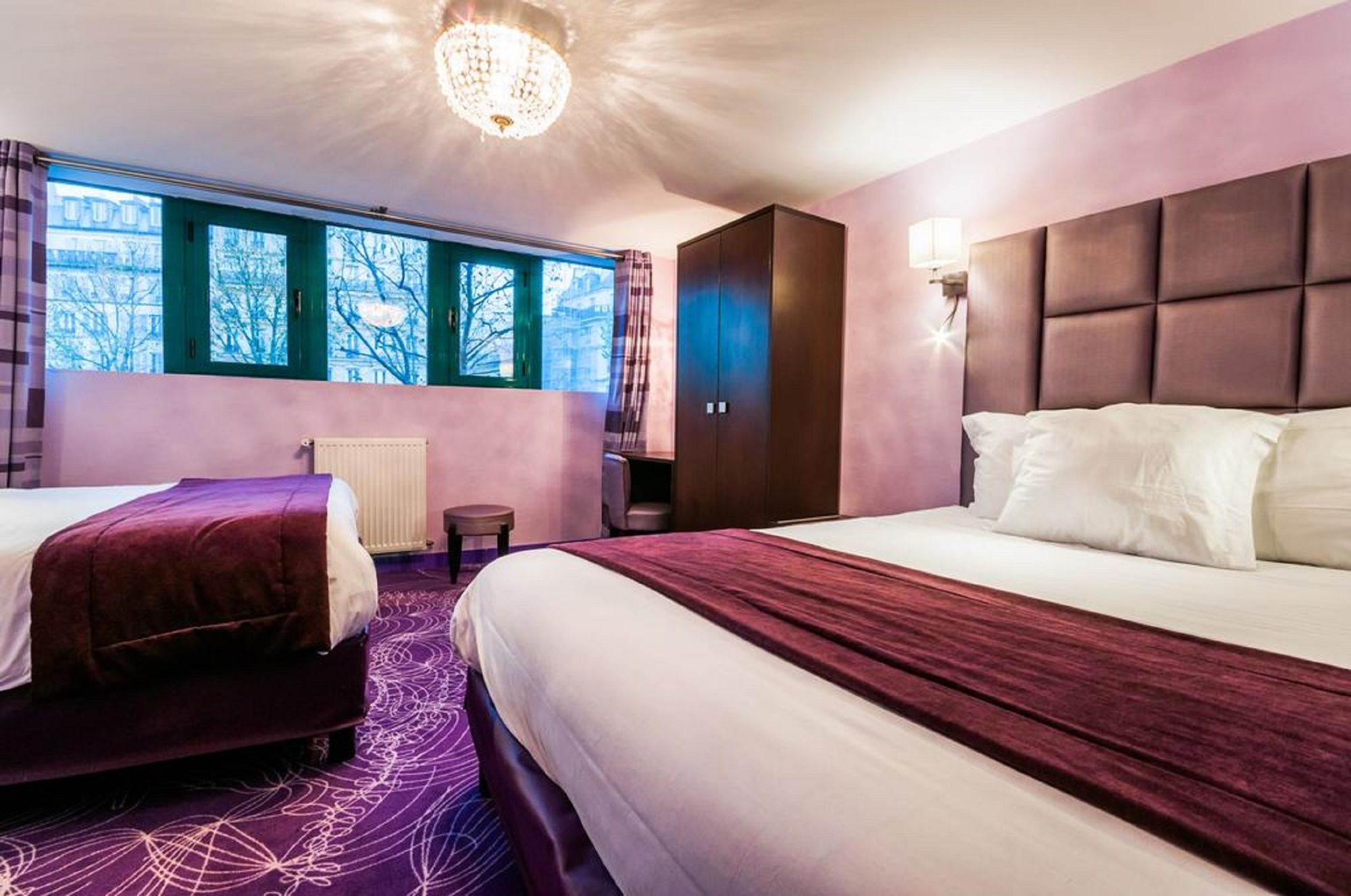 Фото отеля 2