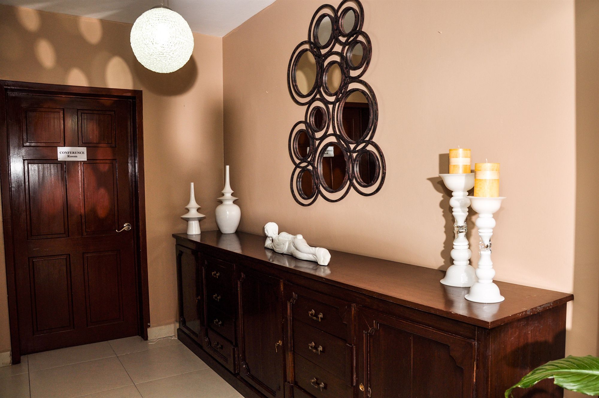 Фото Allamanda Hotel